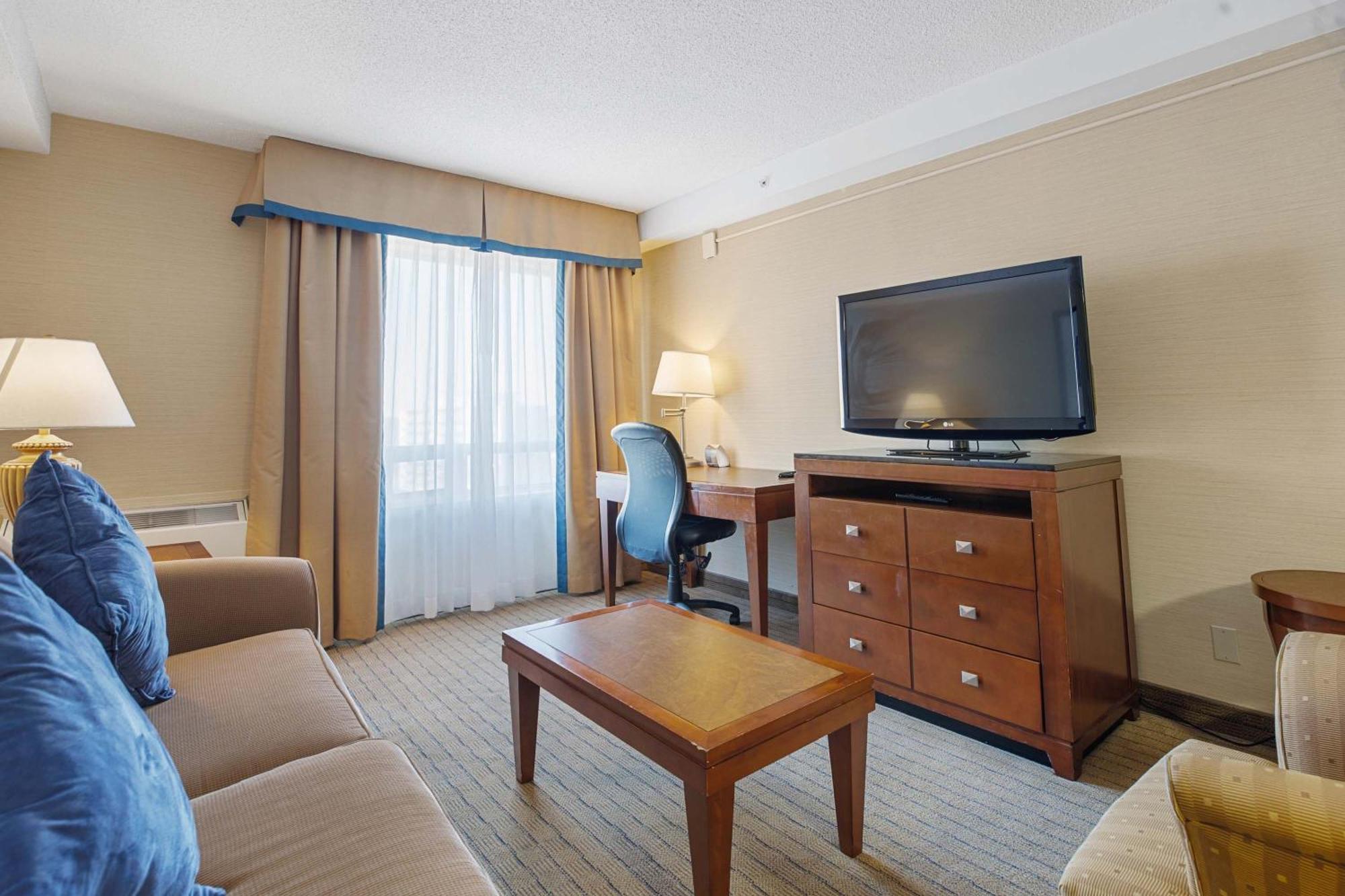 Sandman Hotel & Suites London Downtown Bagian luar foto