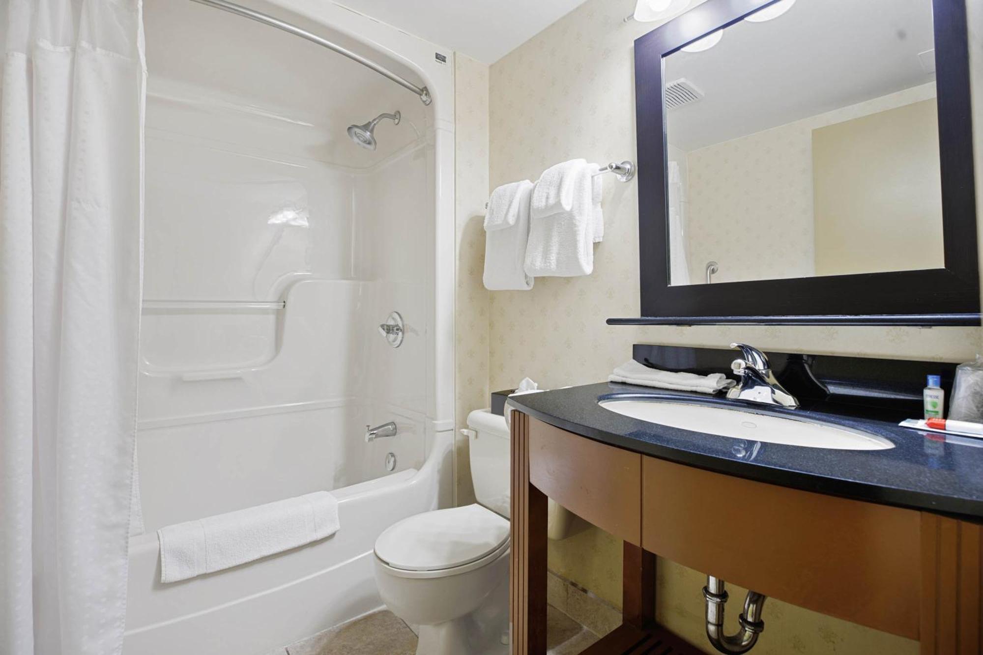 Sandman Hotel & Suites London Downtown Bagian luar foto