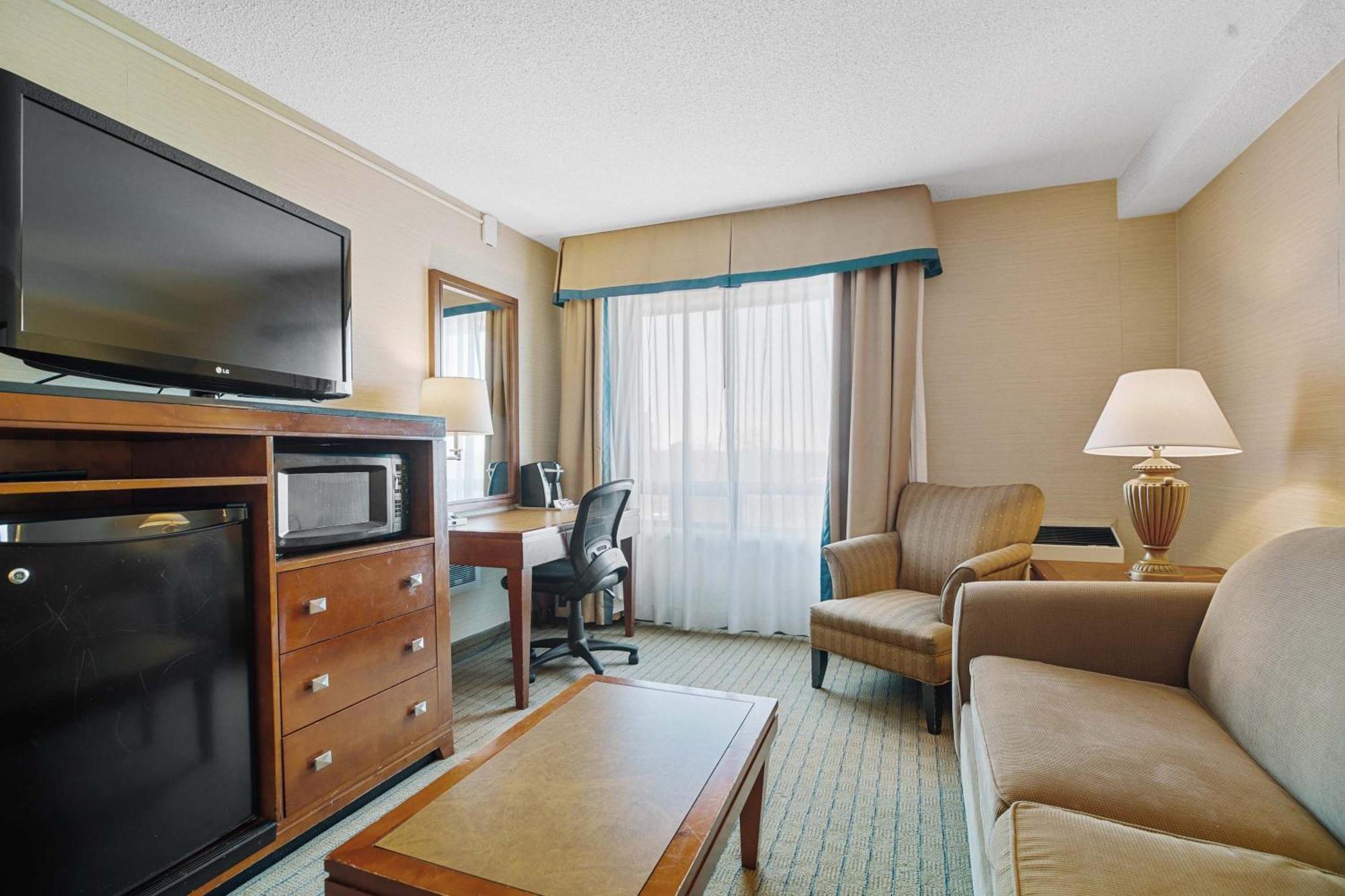 Sandman Hotel & Suites London Downtown Bagian luar foto
