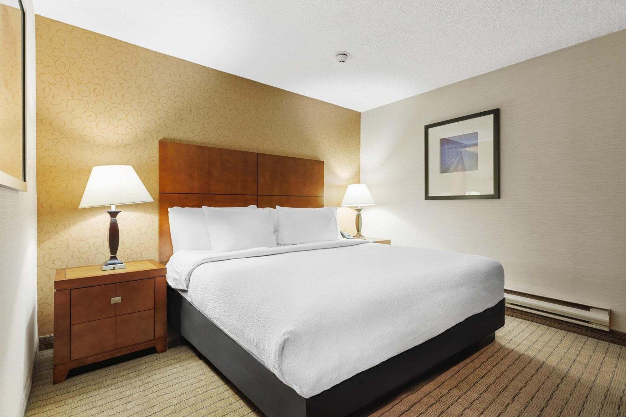 Sandman Hotel & Suites London Downtown Bagian luar foto