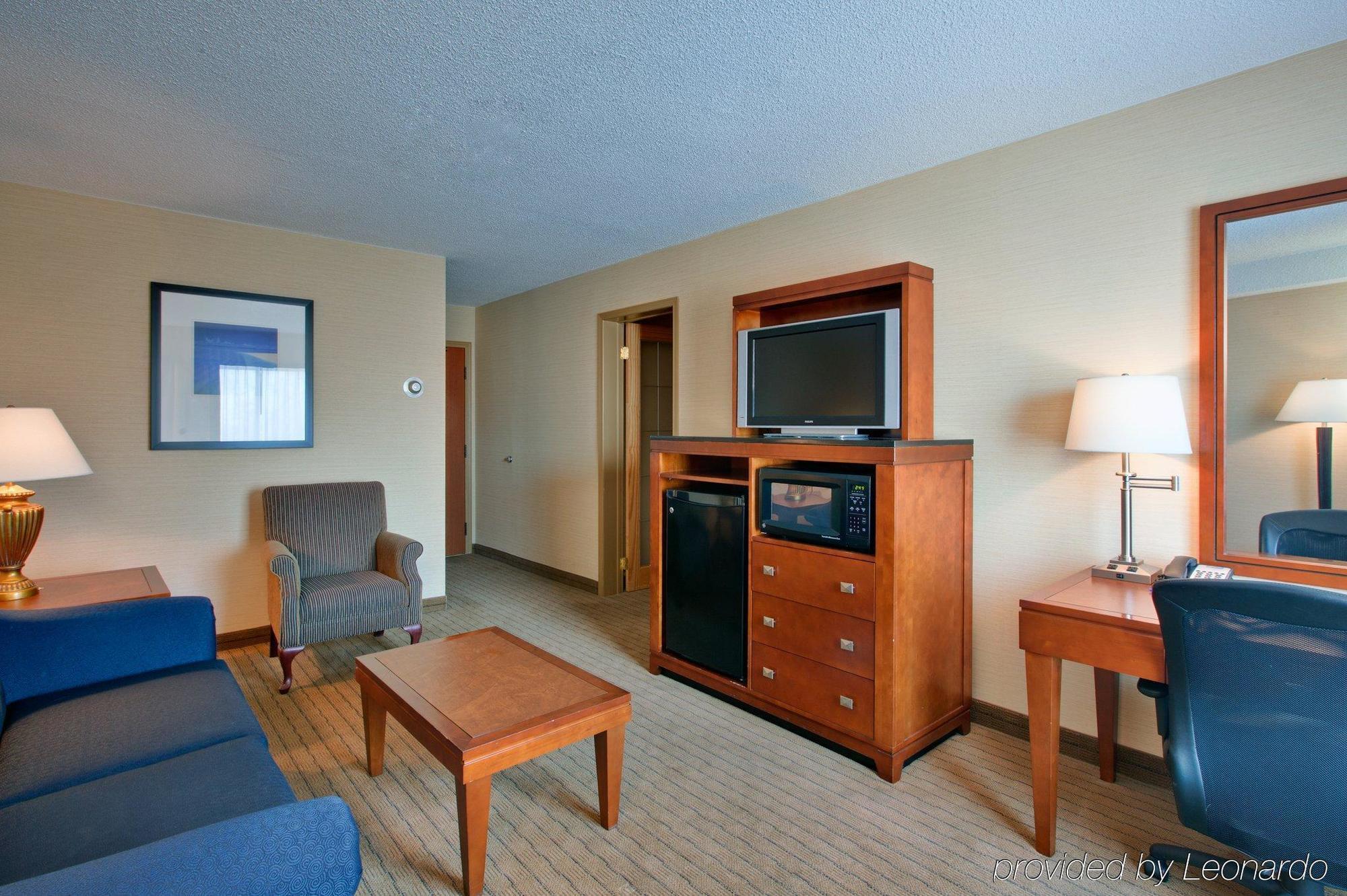 Sandman Hotel & Suites London Downtown Bagian luar foto